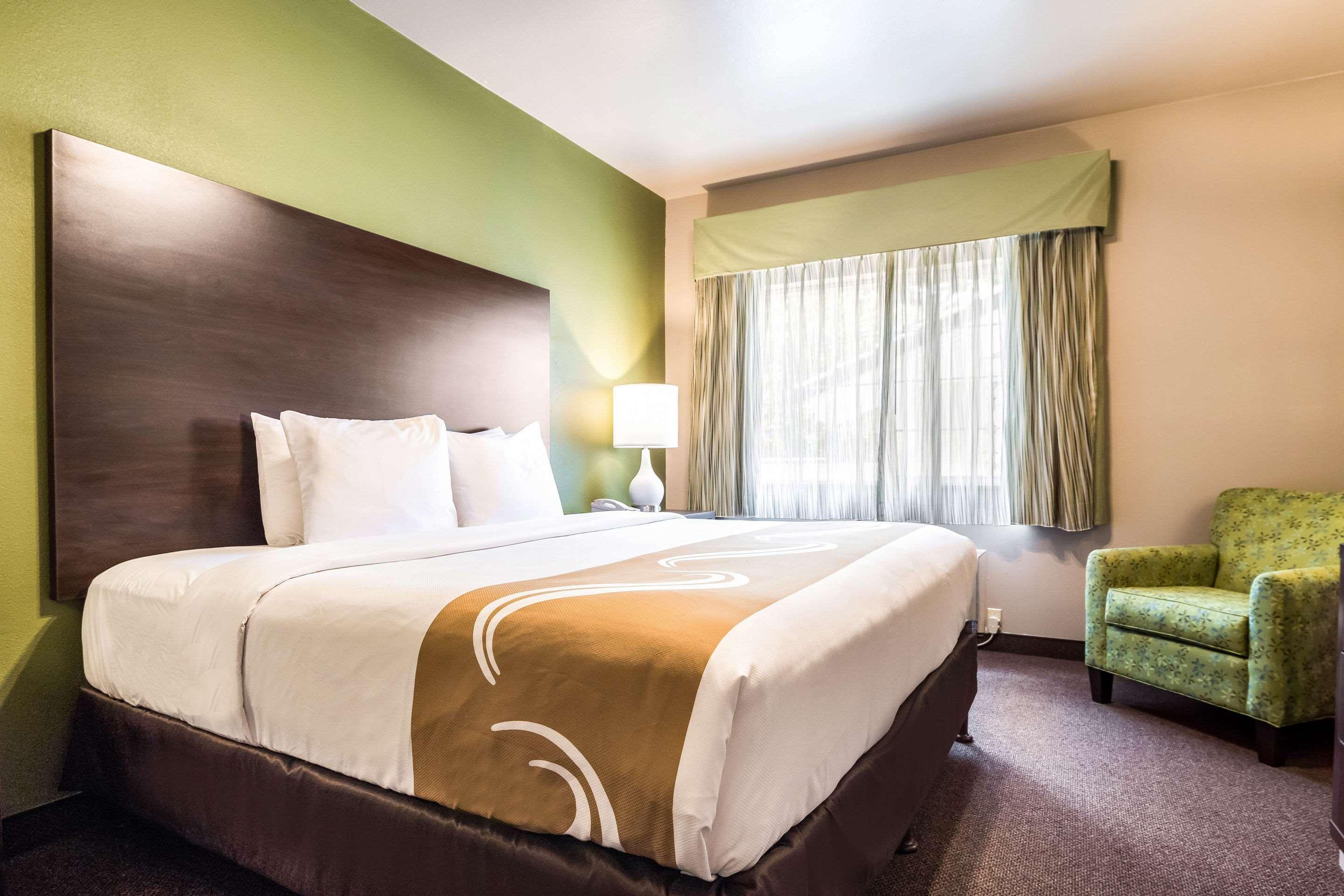 Quality & Hotel Bainbridge Island